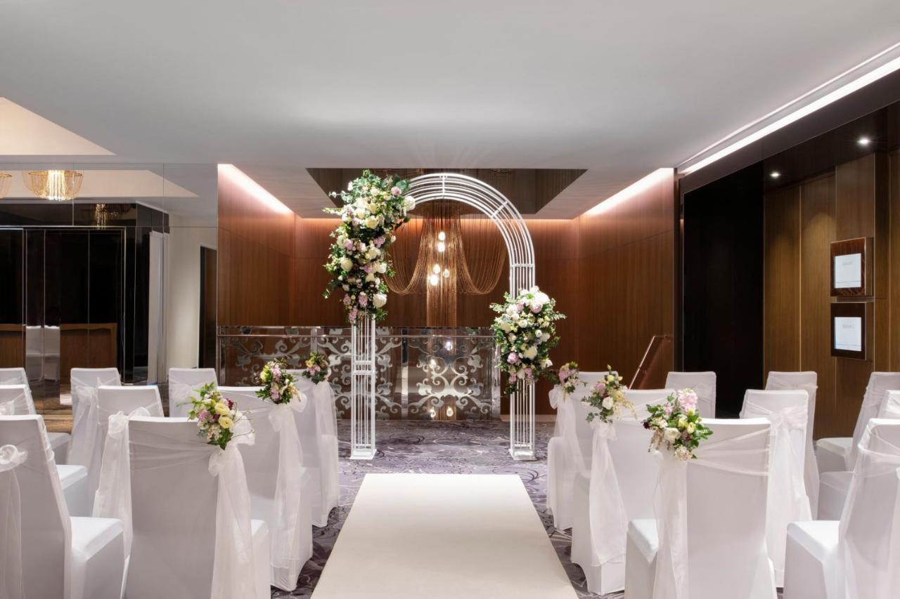 โรงแรมเชอราตัน เมลเบิร์น ภายนอก รูปภาพ Wedding Chapel