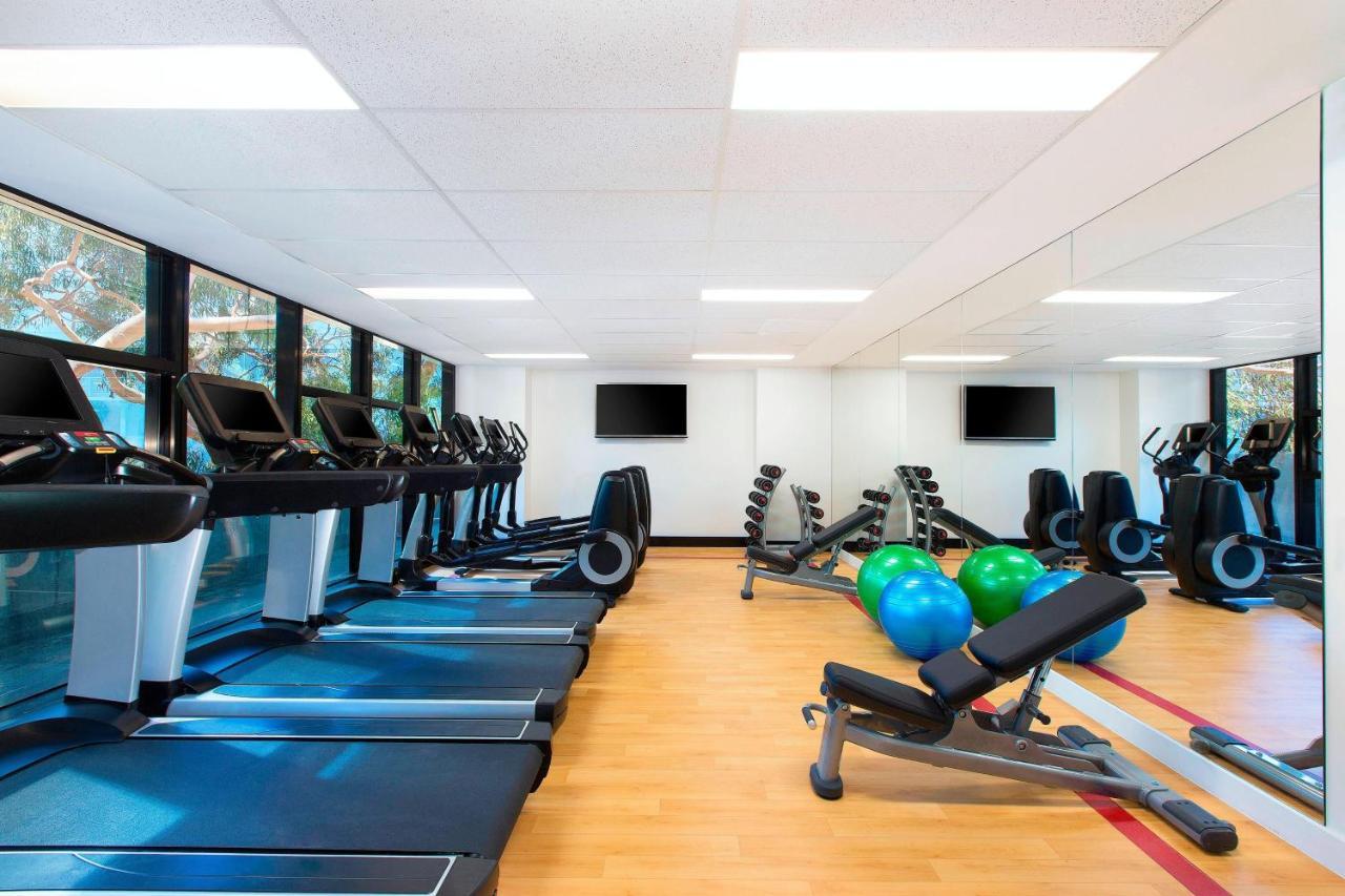 โรงแรมเชอราตัน เมลเบิร์น ภายนอก รูปภาพ The Westin Los Angeles Airport Fitness Center