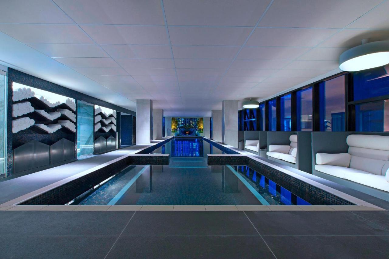 โรงแรมเชอราตัน เมลเบิร์น ภายนอก รูปภาพ The Sky Pool
