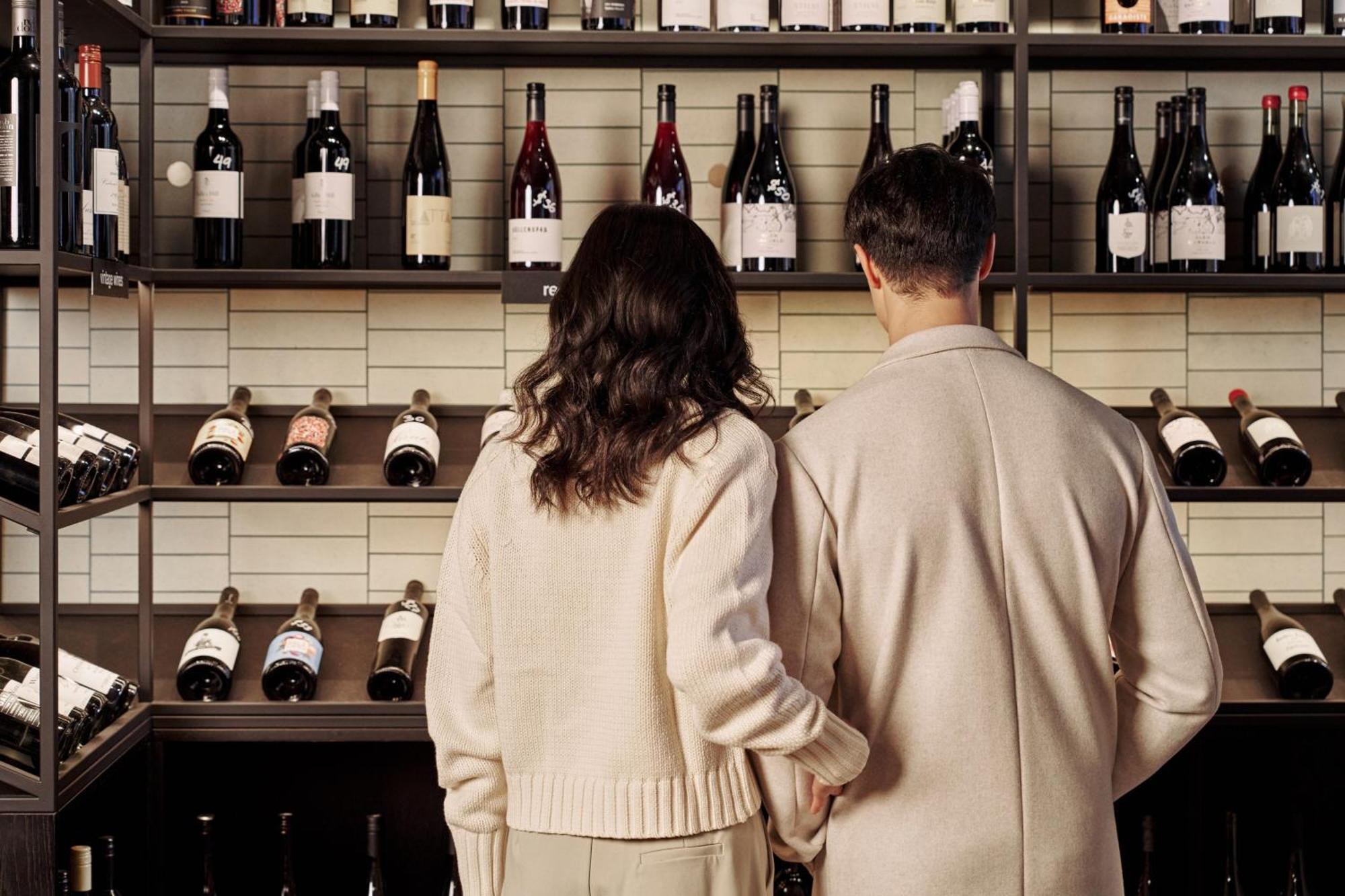 โรงแรมเชอราตัน เมลเบิร์น ภายนอก รูปภาพ Wine shop